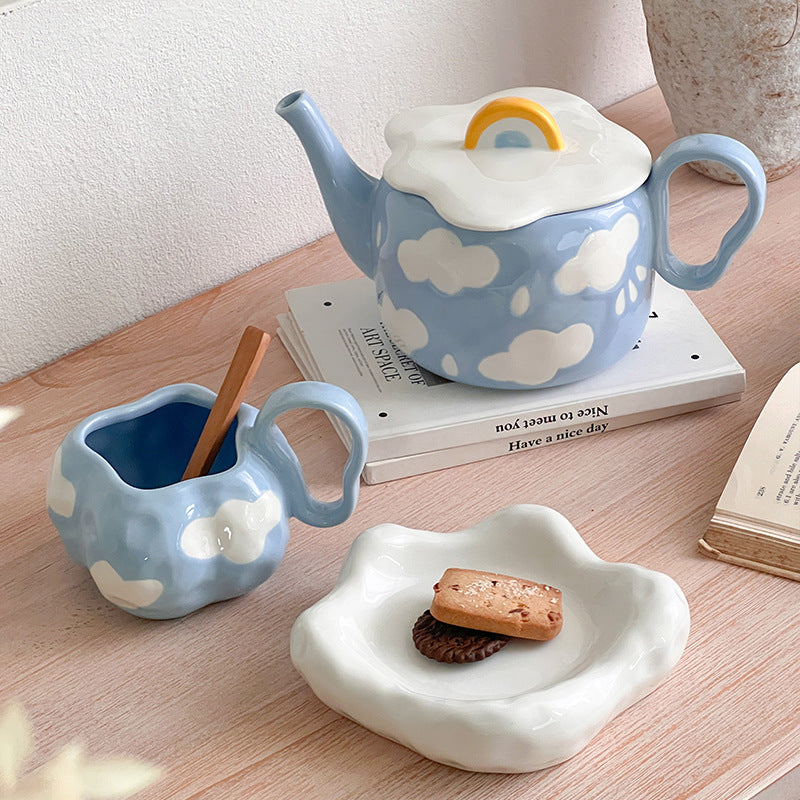 Having a teatime with ceramic cloud dreamy tea set